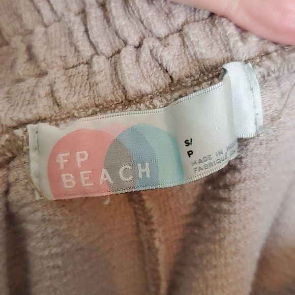 Free People Beach Small Tan/Nude Balloon jogger harem pants - Picture 9 of 10